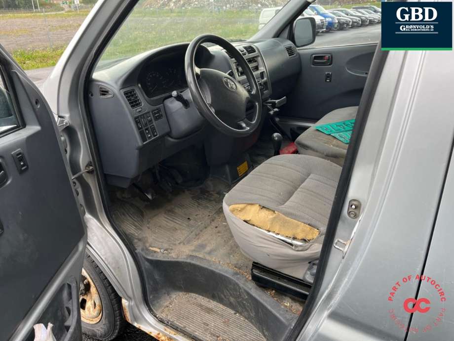 Toyota Hiace 2007-2012 (Fase 3) , Motorkode: 2KD-FTV, Girkassekode: 3303026A60