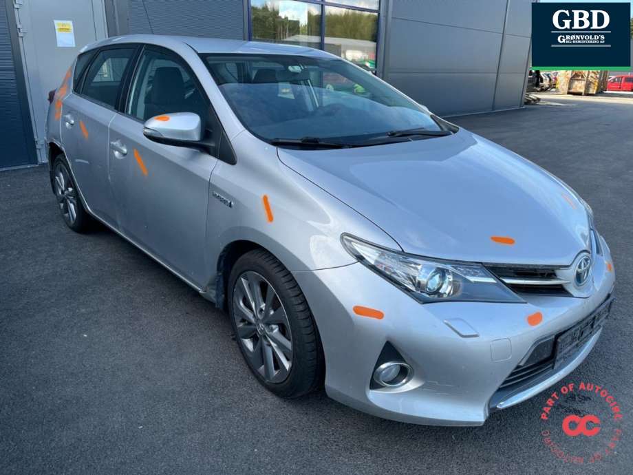Toyota Auris 2013-2015 (Type II, Fase 1) , Motorkode: 2ZR-FXE, Girkassekode: 3090047063
