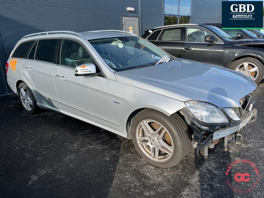 Mercedes E-Klasse 2009-2013 (Fase 1) (W212) (W212), Motorkode: OM642.856, Girkassekode: A 212 270 89 01