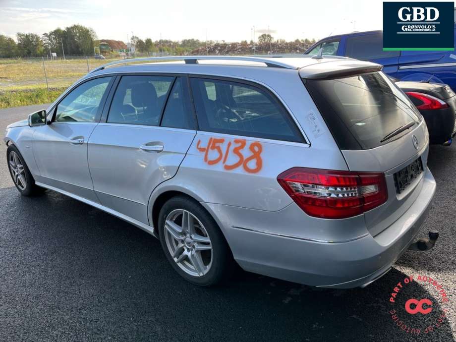 Mercedes E-Klasse 2009-2013 (Fase 1) (W212) (W212), Motorkode: OM642.856, Girkassekode: A 212 270 89 01
