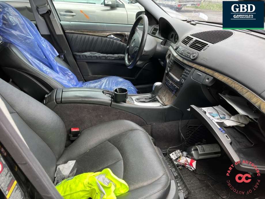Mercedes E-Klasse 2002-2006 (Fase 1) (W211) (W211), Motorkode: OM647.961, Girkassekode: A 210 270 07 01