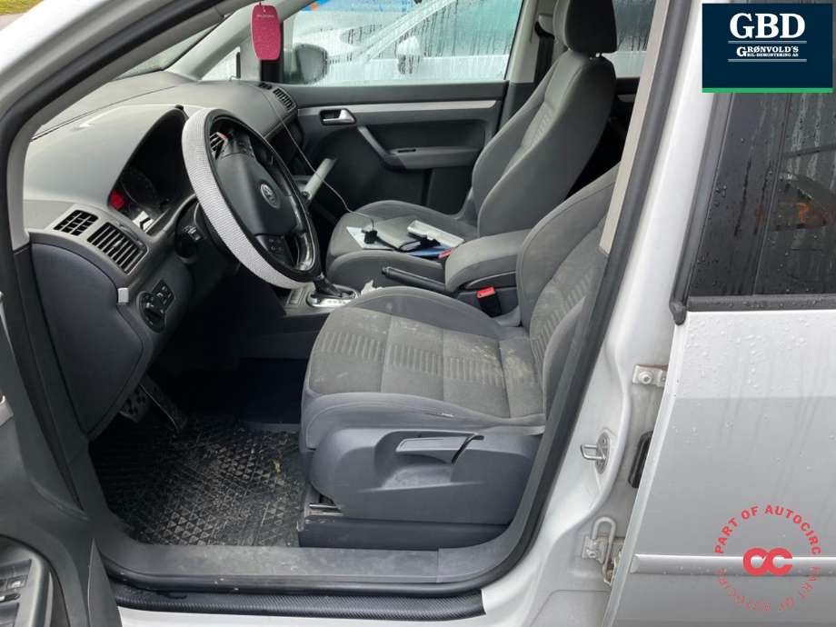 VW Touran 2010-2015 (Type I, Fase 3) , Motorkode: BLS, Girkassekode: MGJ