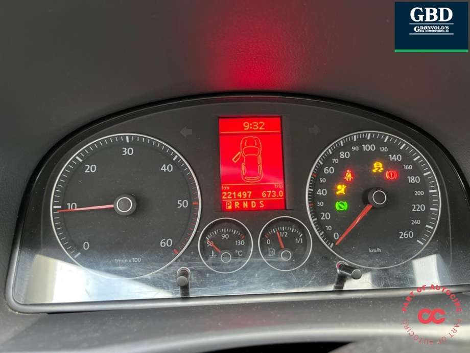 VW Touran 2010-2015 (Type I, Fase 3) , Motorkode: BLS, Girkassekode: MGJ