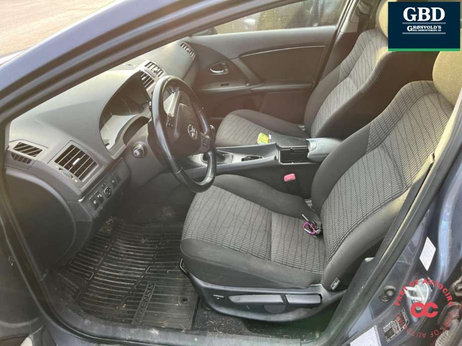 Toyota Avensis 2009-2015 (Type III, Fase 1) , Motorkode: 1AD-FTV, Girkassekode: 3030020A90