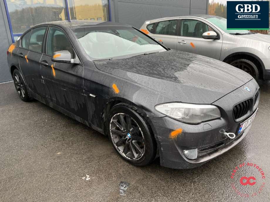 BMW 5-Serie 2010-2017 (F10/F11) (F10/F11), Motorkode: N47D20C, Girkassekode: 24 00 7 606 591