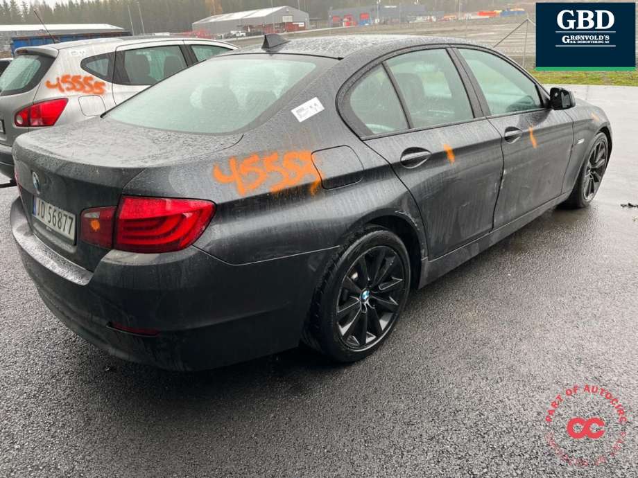 BMW 5-Serie 2010-2017 (F10/F11) (F10/F11), Motorkode: N47D20C, Girkassekode: 24 00 7 606 591