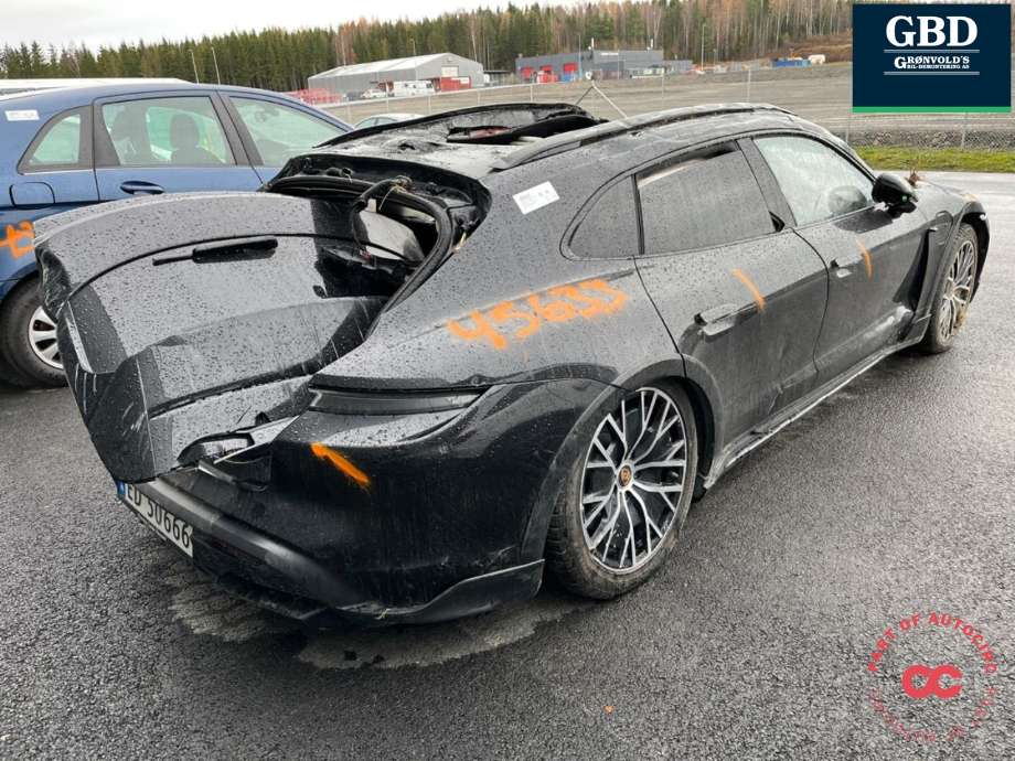 Porsche Taycan 2019-->> , Motorkode: EBF, Girkassekode: A0MEA