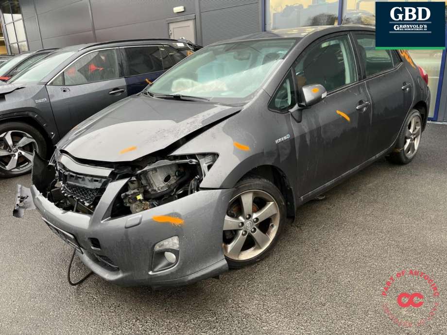 Toyota Auris 2010-2012 (Type I, Fase 2) , Motorkode: 2ZR-FXE, Girkassekode: 3090047063