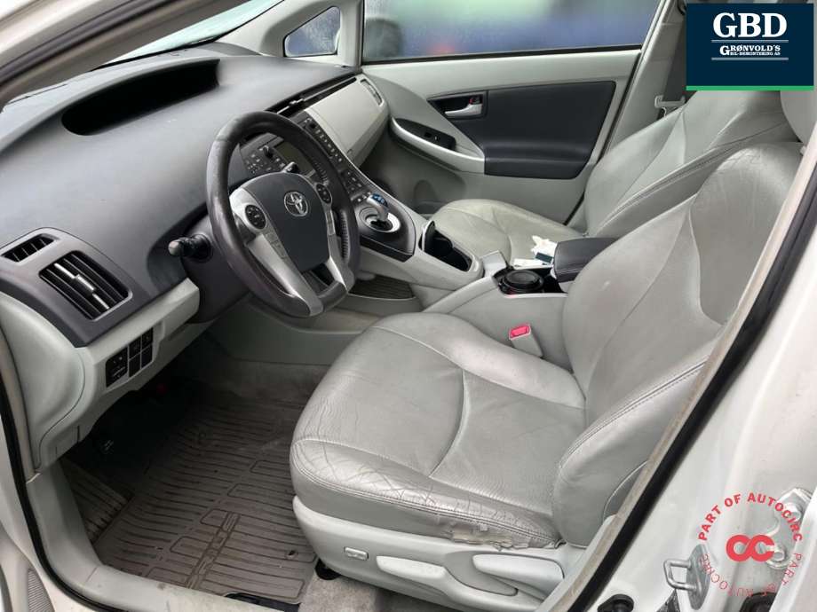 Toyota Prius 2009-2016 (Type III) (COMBI) delebil , Motorkode: 2ZR-FXE, Girkassekode: 3090047060