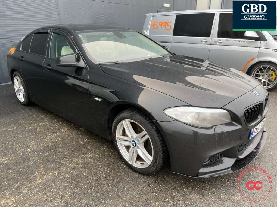 BMW 5-Serie 2010-2017 (F10/F11) (F10/F11), Motorkode: N57D30A, Girkassekode: 24 00 8 617 281