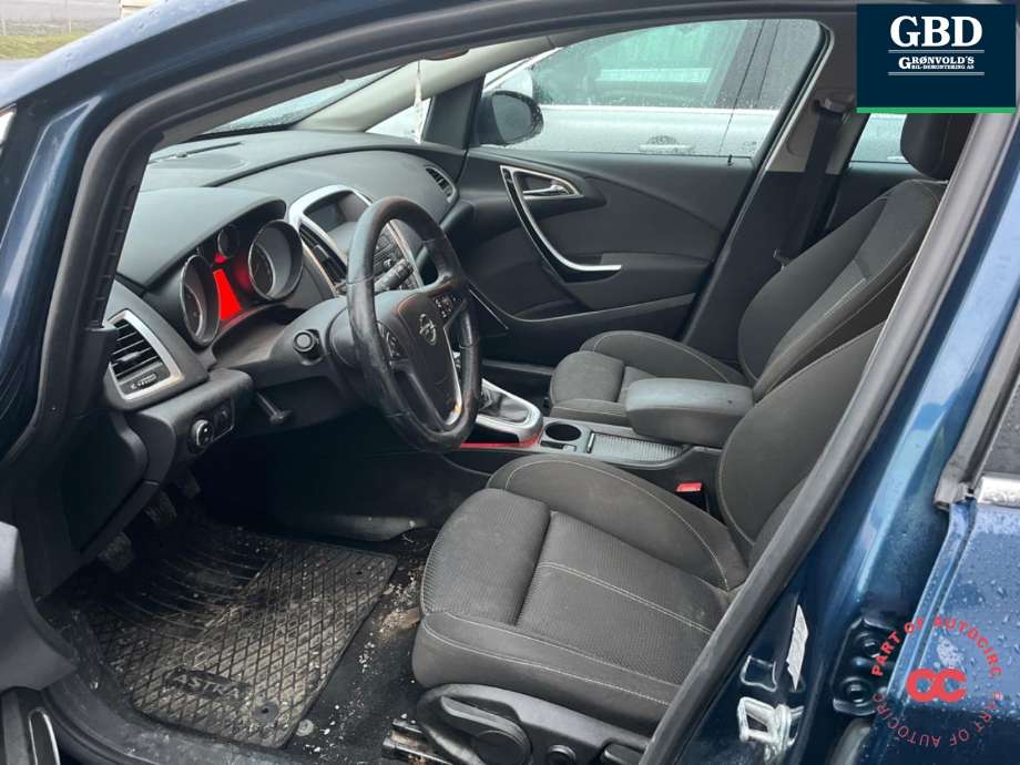 Opel Astra J 2010-2015 , Motorkode: A17DTR, Girkassekode: 55566455