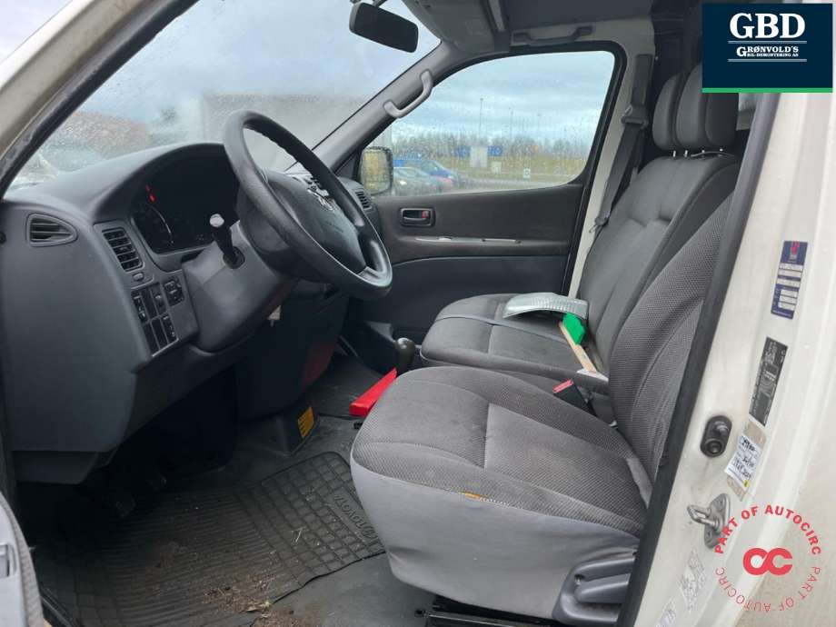 Toyota Hiace 2007-2012 (Fase 3) , Motorkode: 2KD-FTV, Girkassekode: 3303026A60
