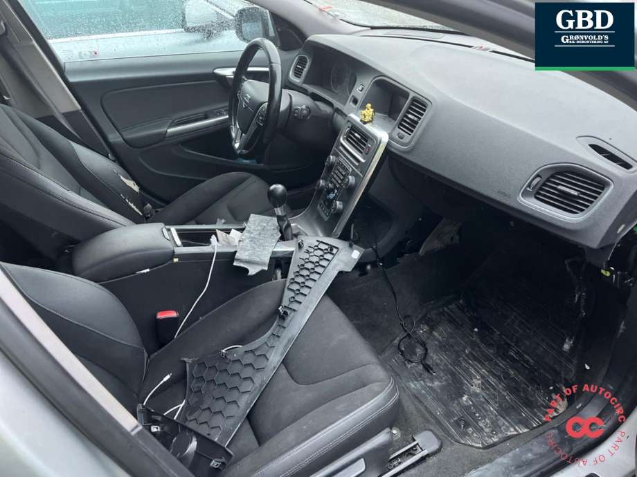 Volvo V60 2010-2013 (Type I, Fase 1) delebil , Motorkode: D5204T2, Girkassekode: 36001863