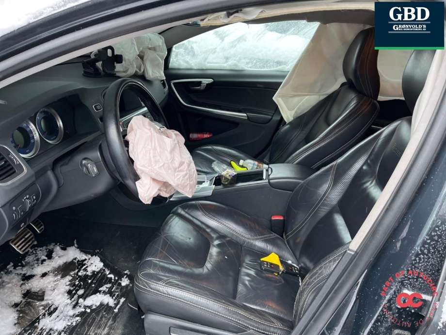 Volvo V60 2010-2013 (Type I, Fase 1) , Motorkode: D4162T, Girkassekode: 36051151