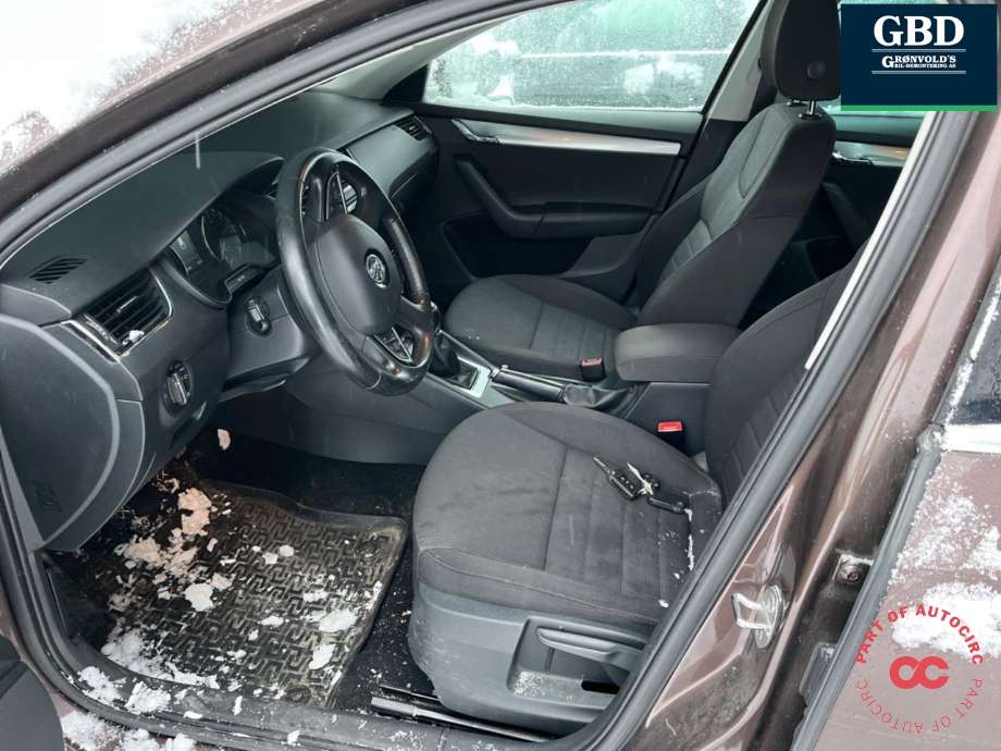 Škoda Octavia 2013-2016 (Type III, Fase 1) , Motorkode: CLHA, Girkassekode: MRV
