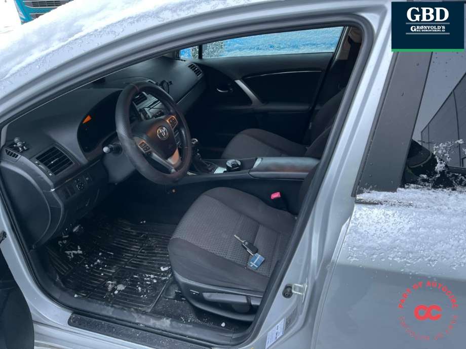 Toyota Avensis 2009-2015 (Type III, Fase 1) , Motorkode: 1AD-FTV, Girkassekode: 3030020A20