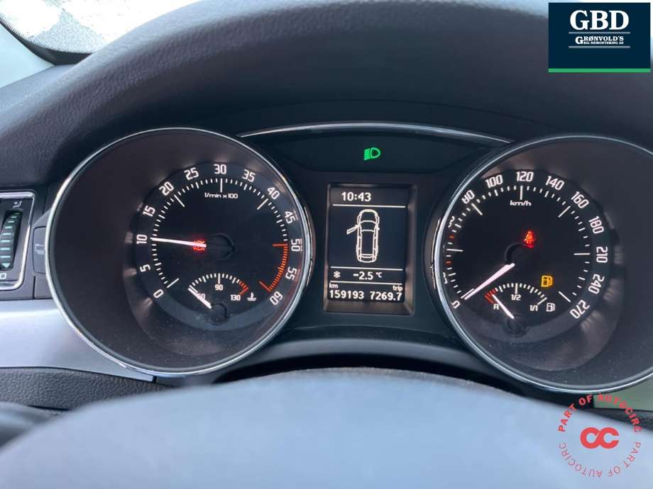 Škoda Superb 2015-->> (Type III) delebil , Motorkode: CFFB, Girkassekode: NFV