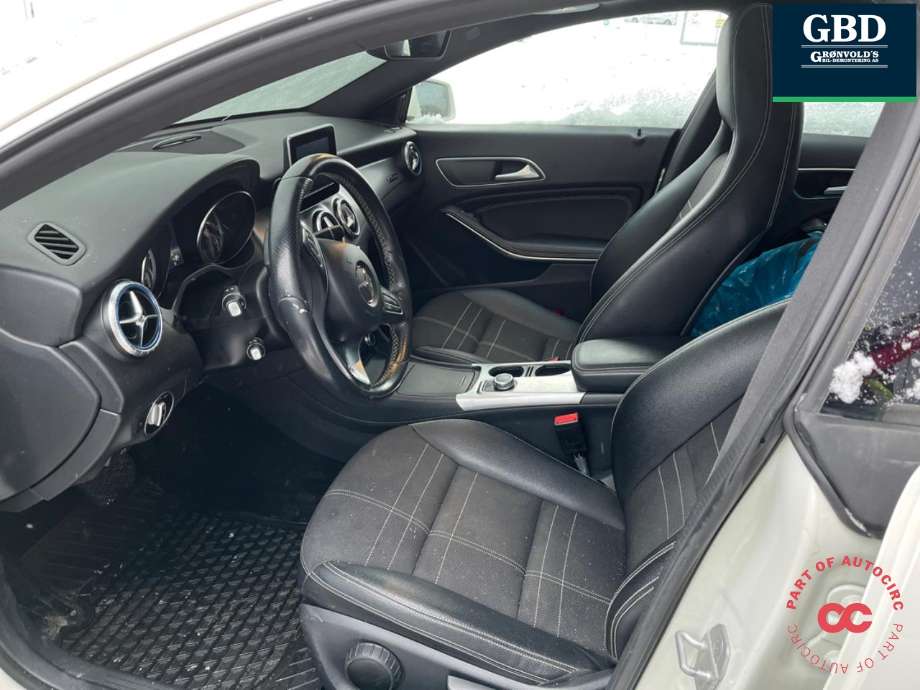 Mercedes CLA 2013-2019 (C117) (C117), Motorkode: M270.910, Girkassekode: A 246 370 36 02