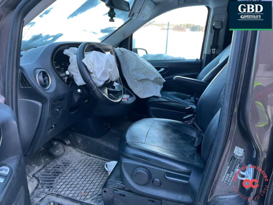 Mercedes Vito 2014-->> (W447) (W447), Motorkode: 651.950, Girkassekode: A 447 270 22 00