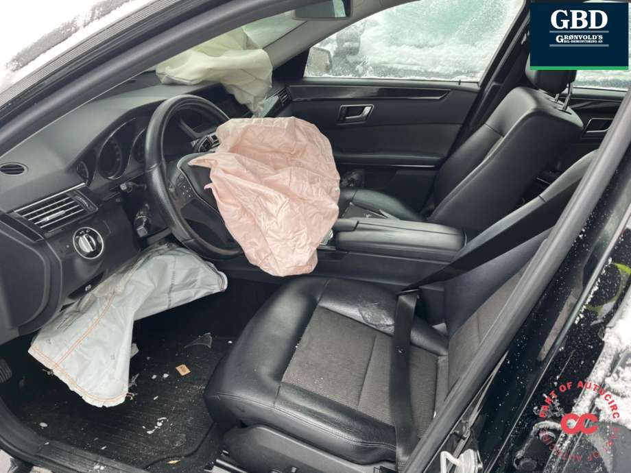 Mercedes E-Klasse 2009-2013 (Fase 1) (W212) delebil , Motorkode: OM651.925, Girkassekode: A 204 270 37 07