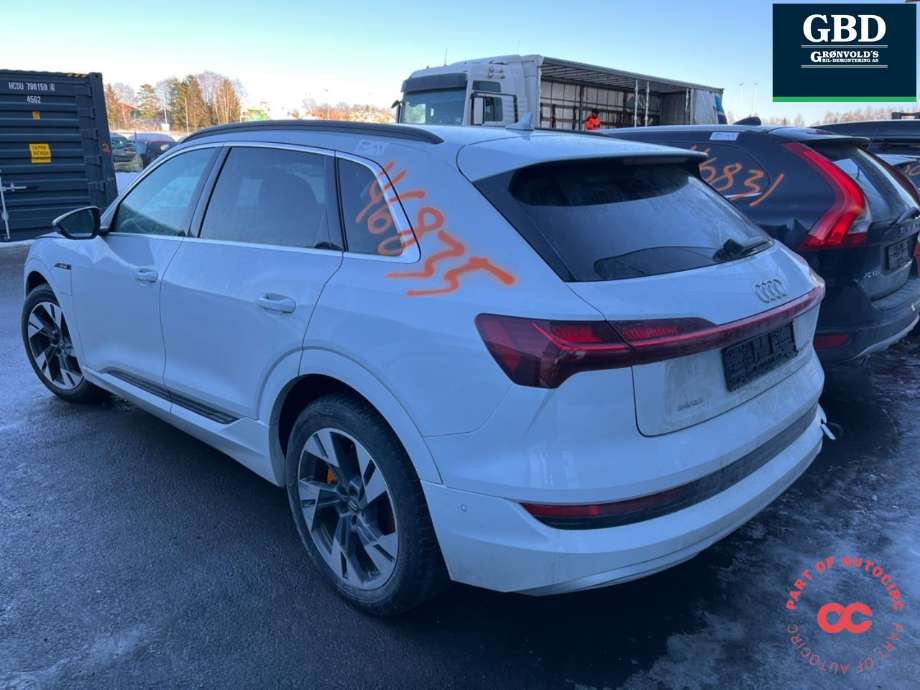 Audi e-tron 2018-->> delebil , Motorkode: EAS|EAW, Girkassekode: 