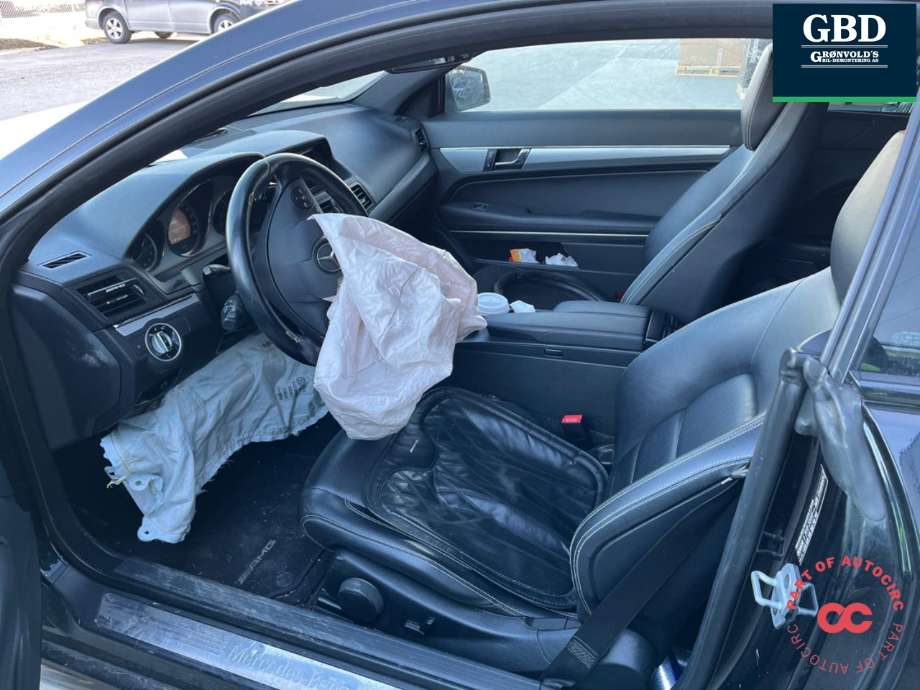 Mercedes E-Klasse, Coupe/Cab 2009-2013 (Fase 1) (C207) (C207), Motorkode: M271.860, Girkassekode: M271.860