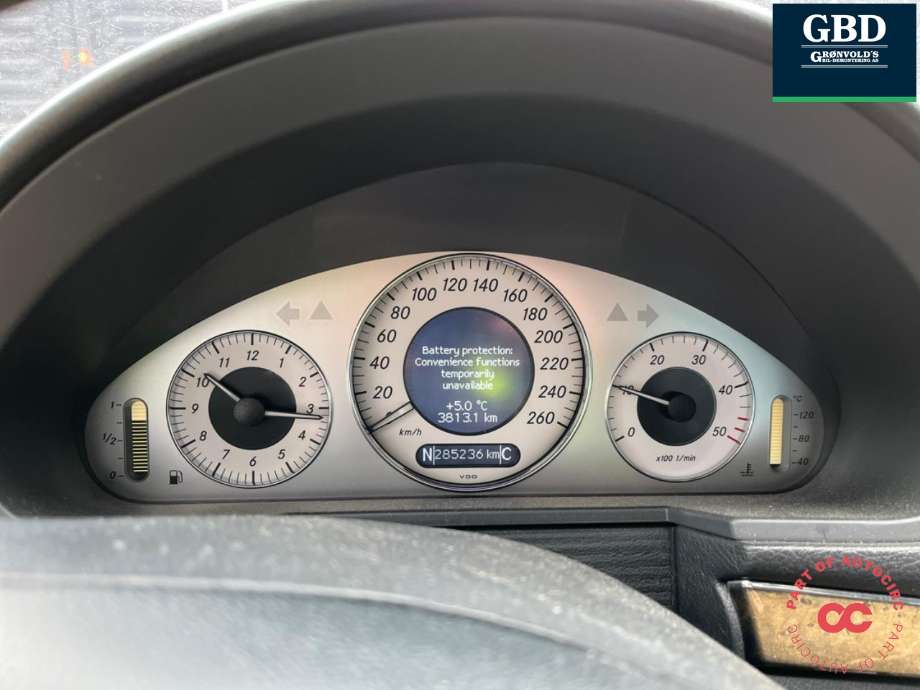 Mercedes E-Klasse 2002-2006 (Fase 1) (W211) delebil , Motorkode: OM646.951, Girkassekode: A 203 270 47 00