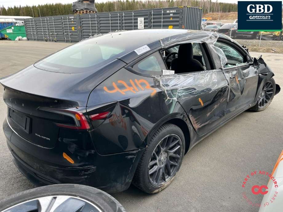 Tesla Model 3 2024-->> (Fase 2) delebil , Motorkode: 3D3, Girkassekode: