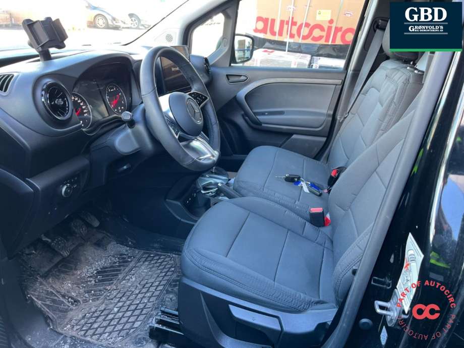 Mercedes Citan 2021-->> (W420) (W420), Motorkode: OM608.915, Girkassekode: 700720