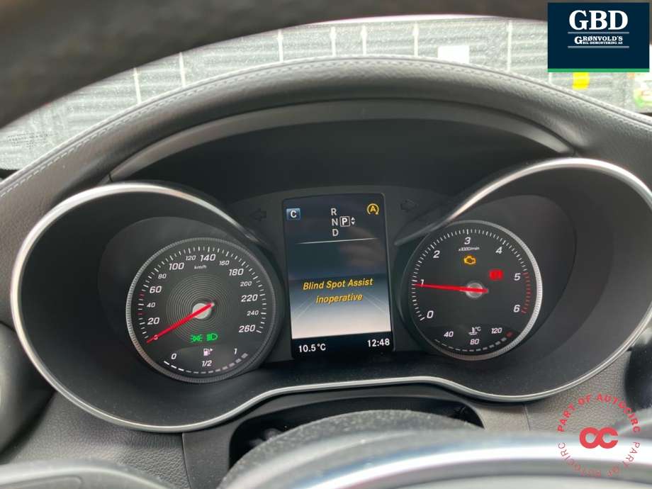Mercedes C-Klasse 2014-2018 (Fase 1) (W205) (W205), Motorkode: OM651.921, Girkassekode: A 205 270 65 01