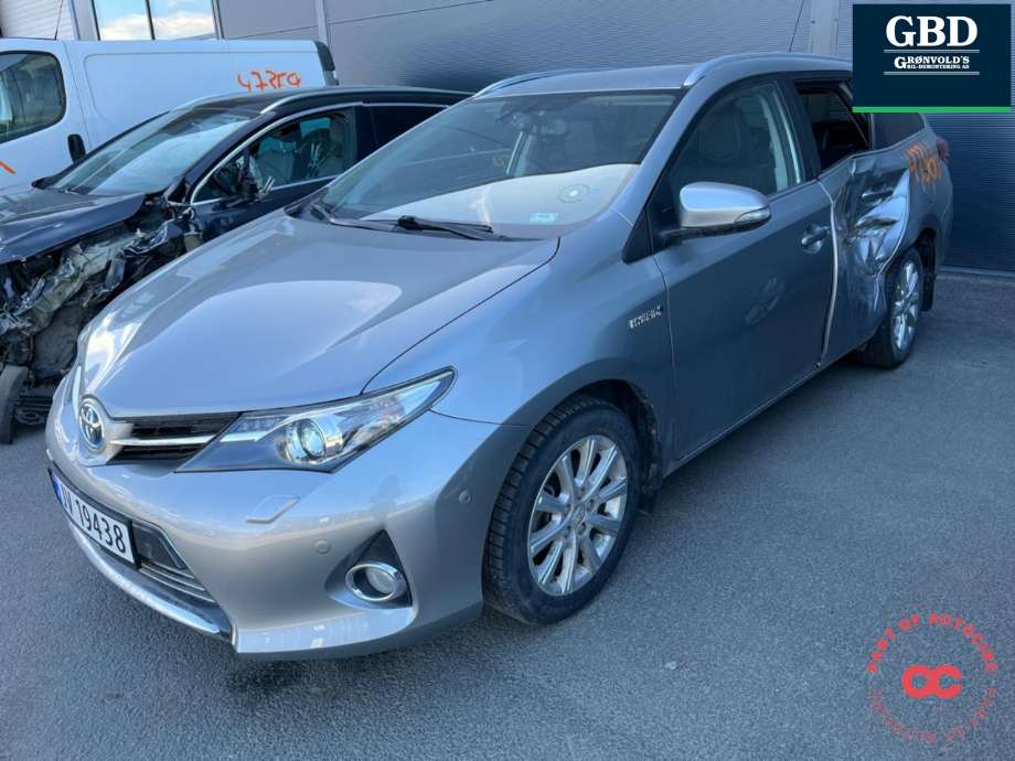 Toyota Auris 2013-2015 (Type II, Fase 1) , Motorkode: 2ZR-FXE, Girkassekode: 3090047064