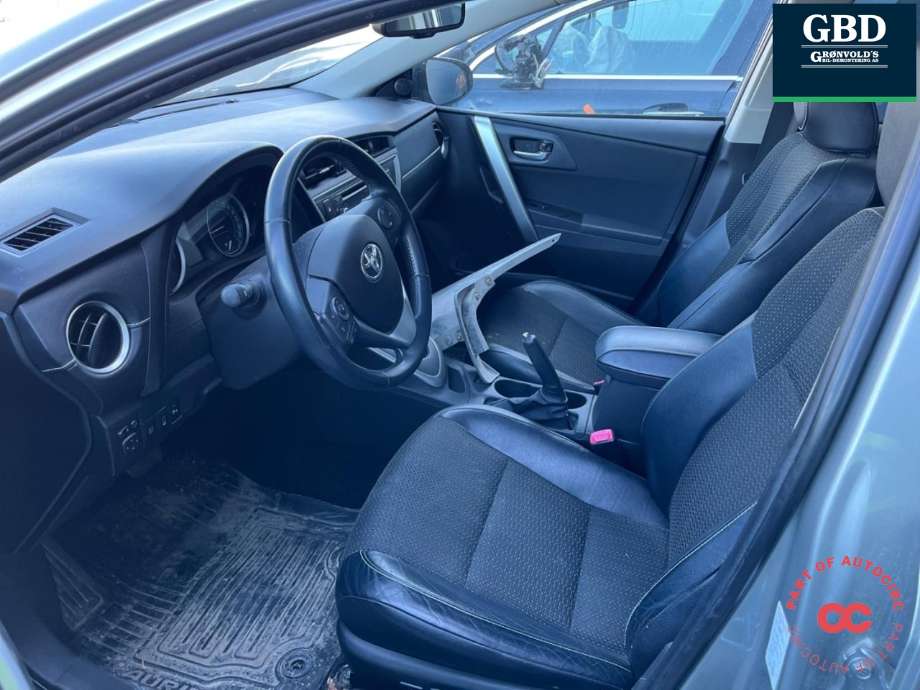 Toyota Auris 2013-2015 (Type II, Fase 1) , Motorkode: 2ZR-FXE, Girkassekode: 3090047064