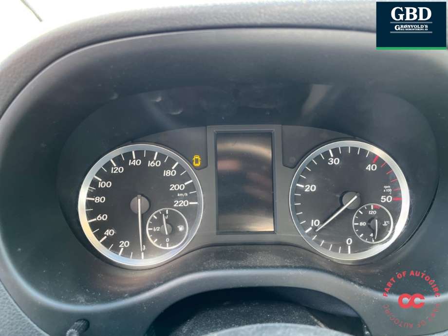 Mercedes Vito 2014-->> (W447) (W447), Motorkode: OM651.950, Girkassekode: A 447 270 74 00