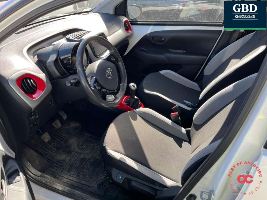 Toyota Aygo 2014-->> (Type II) , Motorkode: 1KR-FE, Girkassekode: 303000H050