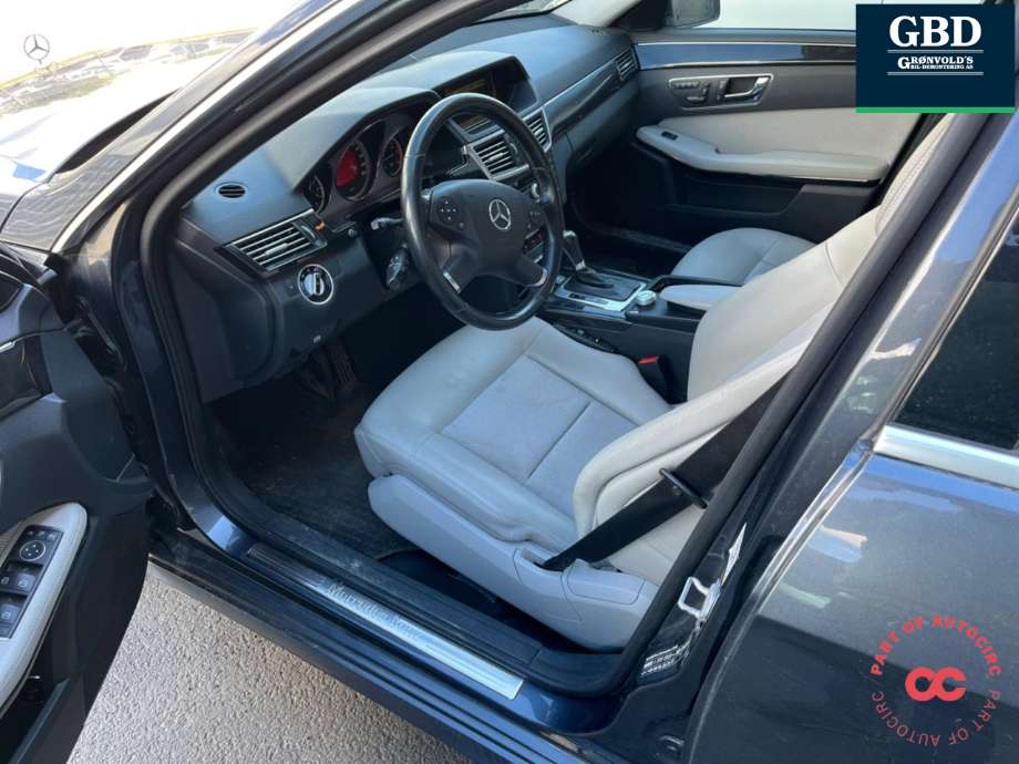Mercedes E-Klasse 2009-2013 (Fase 1) (W212) (W212), Motorkode: OM651.924, Girkassekode: A 212 270 55 00