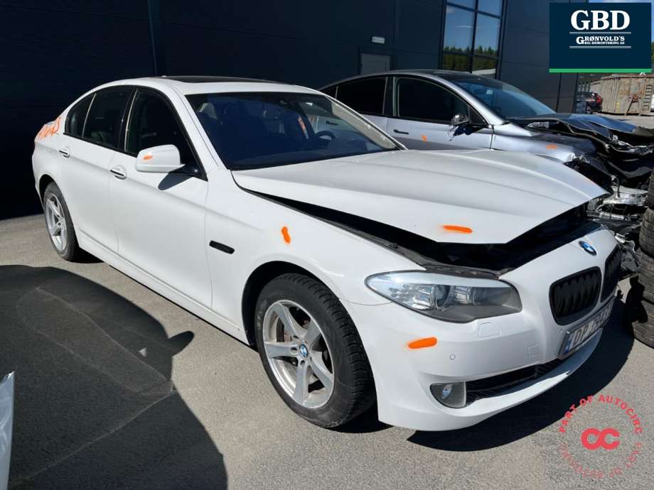 BMW 5-Serie 2010-2017 (F10/F11) (F10/F11), Motorkode: N47D20D, Girkassekode: 24 00 7 642 240