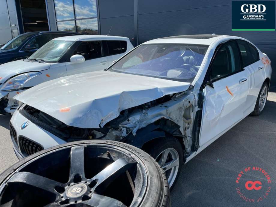BMW 5-Serie 2010-2017 (F10/F11) (F10/F11), Motorkode: N47D20D, Girkassekode: 24 00 7 642 240