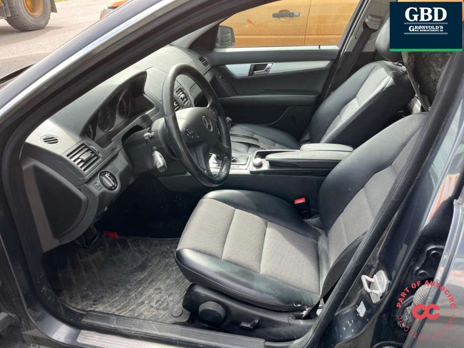 Mercedes C-Klasse 2007-2011 (Fase 1) (W204) delebil , Motorkode: OM646.811, Girkassekode: A 203 270 47 00