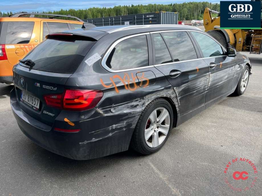 BMW 5-Serie 2010-2017 (F10/F11) (F10/F11), Motorkode: N47D20C, Girkassekode: 24 00 7 623 322