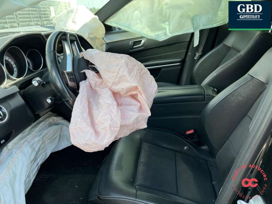 Mercedes E-Klasse 2013-2016 (Fase 2) (W212) (W212), Motorkode: OM651.924, Girkassekode: A 222 250 04 02