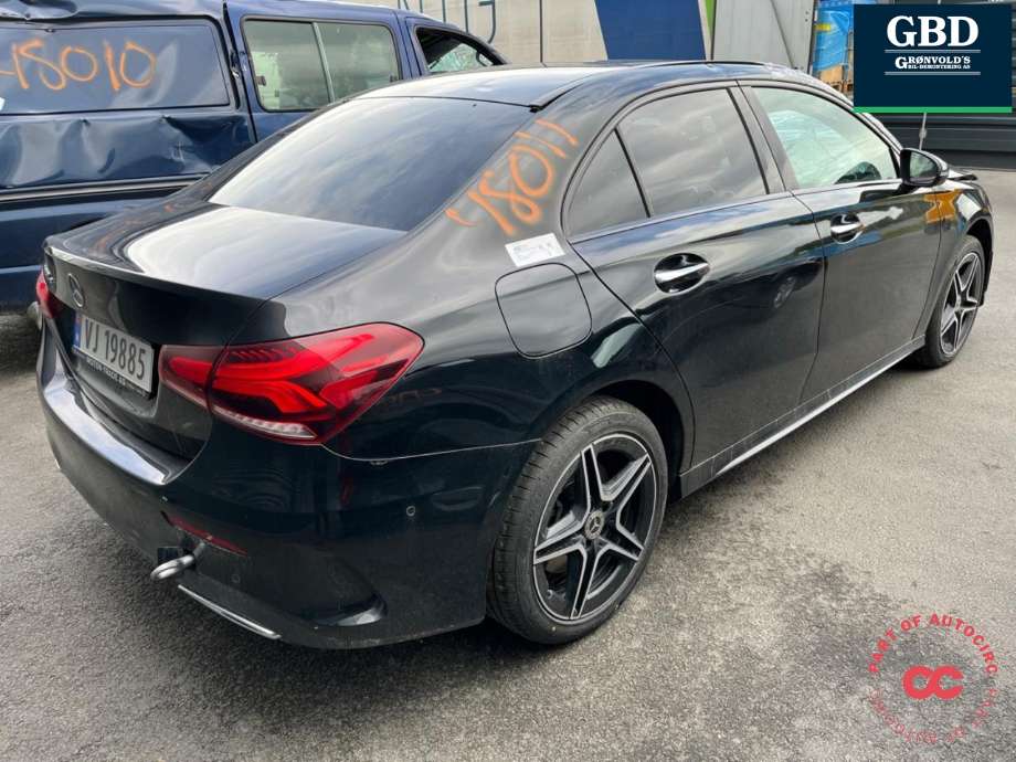 Mercedes A-Klasse 2018-->> (W177) (W177), Motorkode: 282914, Girkassekode: A 247 370 51 03