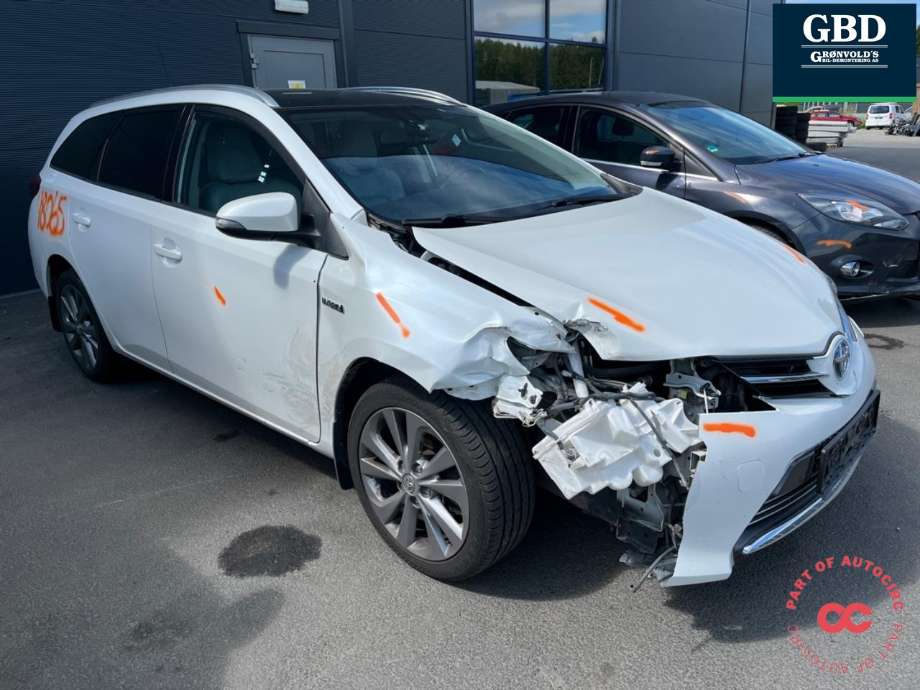 Toyota Auris 2013-2015 (Type II, Fase 1) , Motorkode: 2ZR-FXE, Girkassekode: 3090047064