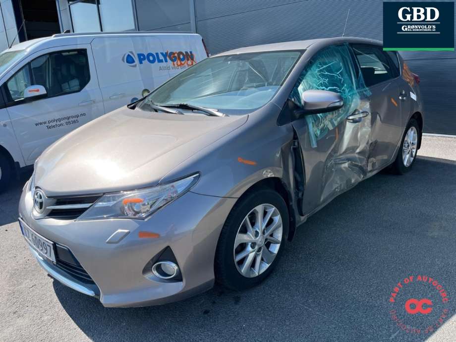 Toyota Auris 2013-2015 (Type II, Fase 1) , Motorkode: 1ZR-FAE, Girkassekode: 3030002190
