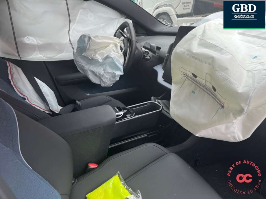 Volvo EX30 2023-->> , Motorkode: TZ180XSB01| TZ220XSA02, Girkassekode: