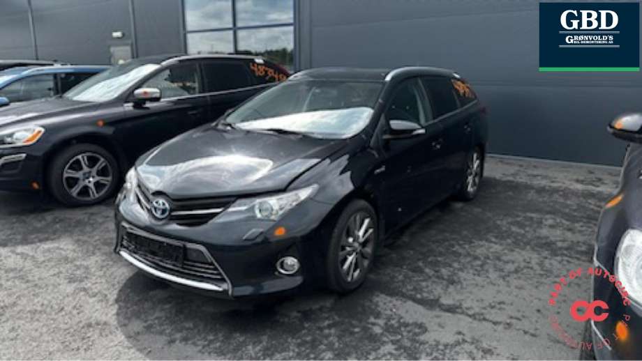 Toyota Auris 2013-2015 (Type II, Fase 1) , Motorkode: 2ZR-FXE, Girkassekode: 3090047064