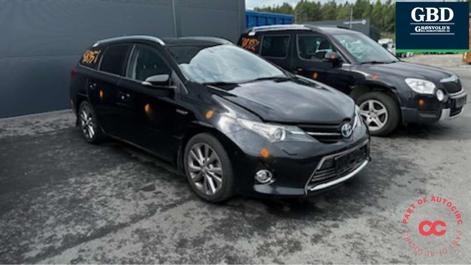 Toyota Auris 2013-2015 (Type II, Fase 1) , Motorkode: 2ZR-FXE, Girkassekode: 3090047064