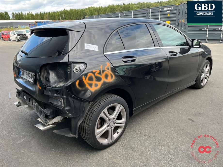 Mercedes A-Klasse 2012-2018 (W176) (W176), Motorkode: M270.910, Girkassekode: A 246 370 89 02