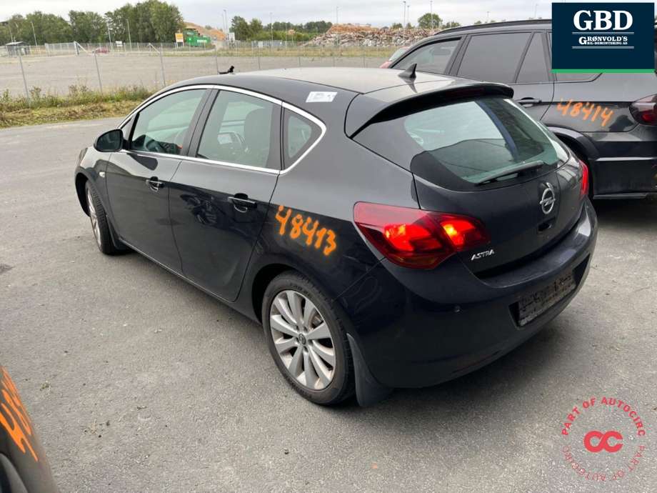 Opel Astra J 2010-2015 , Motorkode: A16XER, Girkassekode: 94729479