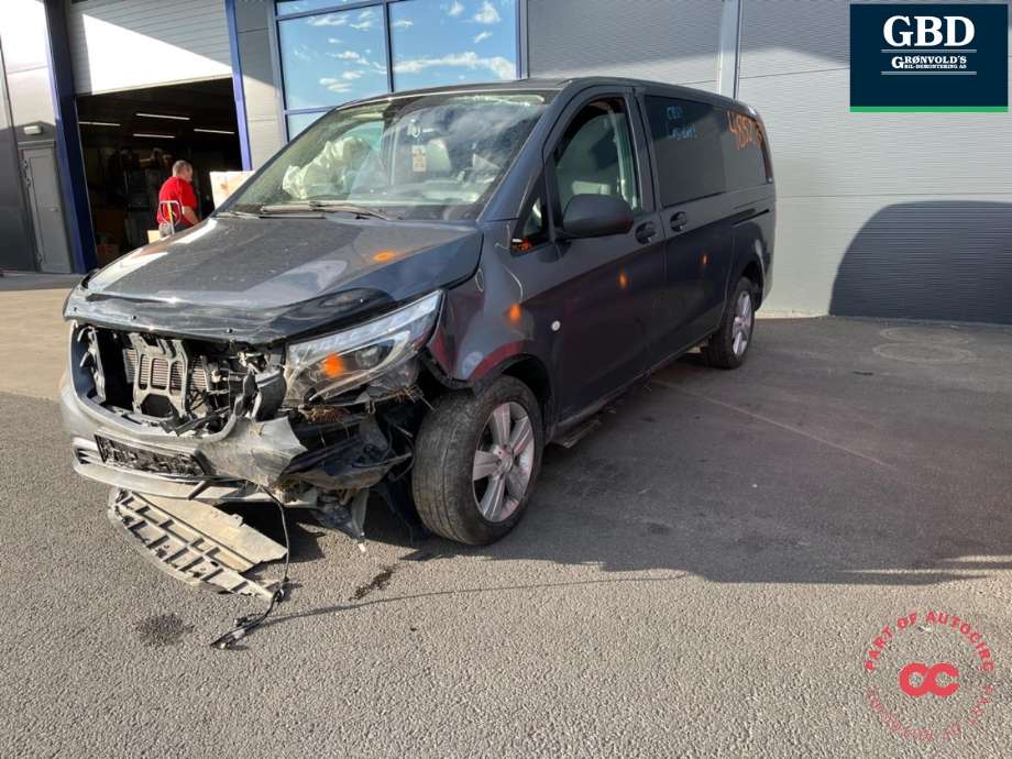 Mercedes Vito 2014-->> (W447) (W447), Motorkode: OM651.950, Girkassekode: A 447 270 22 00