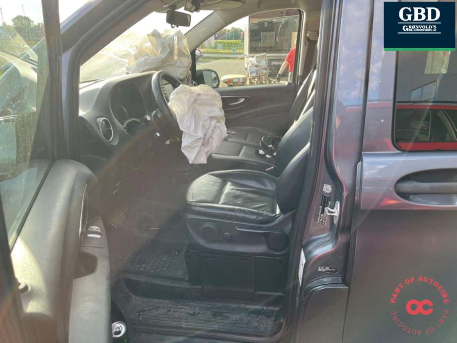 Mercedes Vito 2014-->> (W447) (W447), Motorkode: OM651.950, Girkassekode: A 447 270 22 00
